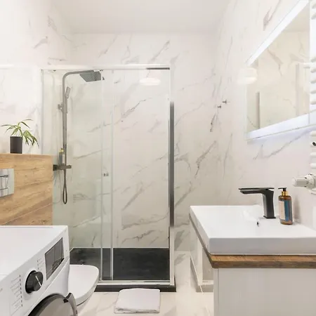 Rent Like - Grzybowska 85 Warsaw